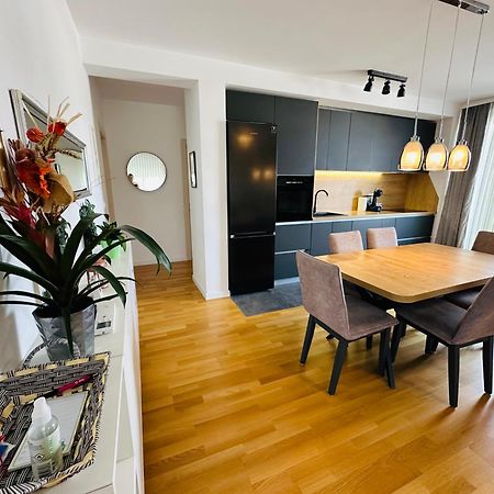 Apartment King With Private Parking 扎达尔 外观 照片
